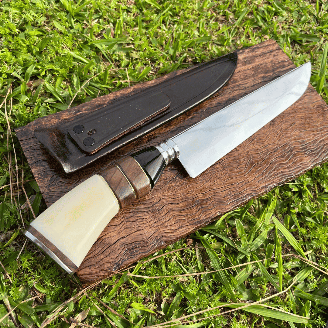 Faca Picanheira Aço Inox - Cabo Claro + Bainha